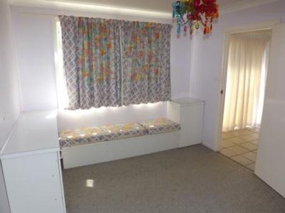 51-53 Moore St, Emmaville