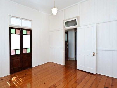 9A Queen Street, Newtown