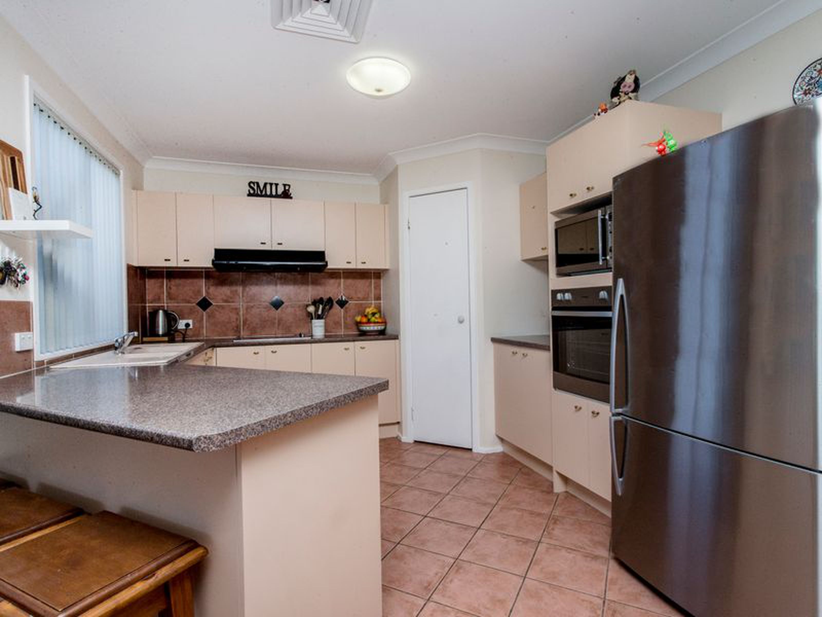 3 Bronte Way, GLENMORE PARK