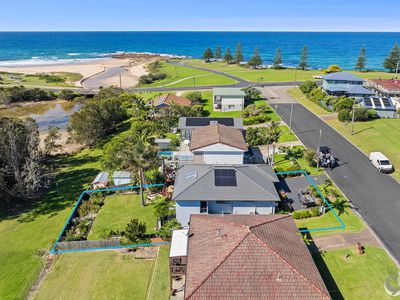 7 Lakeside Drive, Kianga