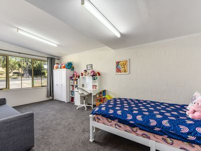 9 Hutchesson Street, Millicent