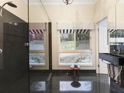 607 Ford Road, Priestdale