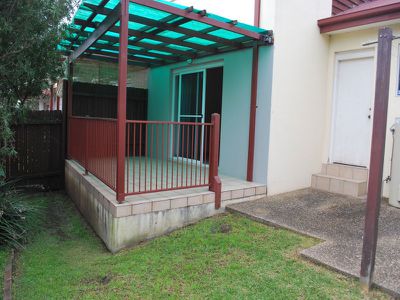7 / 2 Kent Road, Dapto