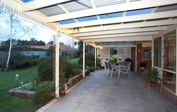 2 Jones Court, Beaconsfield