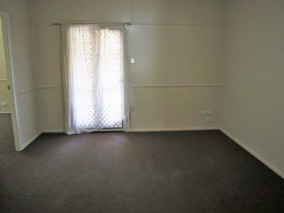 2 / 40 First Avenue, Kingaroy