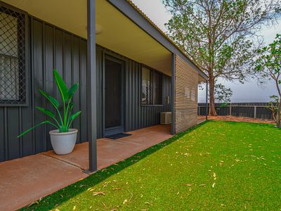 4 Steamer Avenue, South Hedland