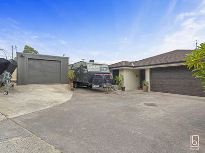 4 Roper Road, Blue Haven