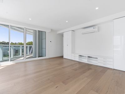 1307 / 168 Macaulay Road, North Melbourne