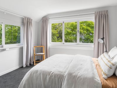 205 Blighs Road, Strowan