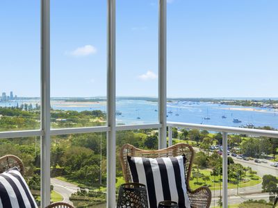 1605 / 1 Como Crescent, Southport