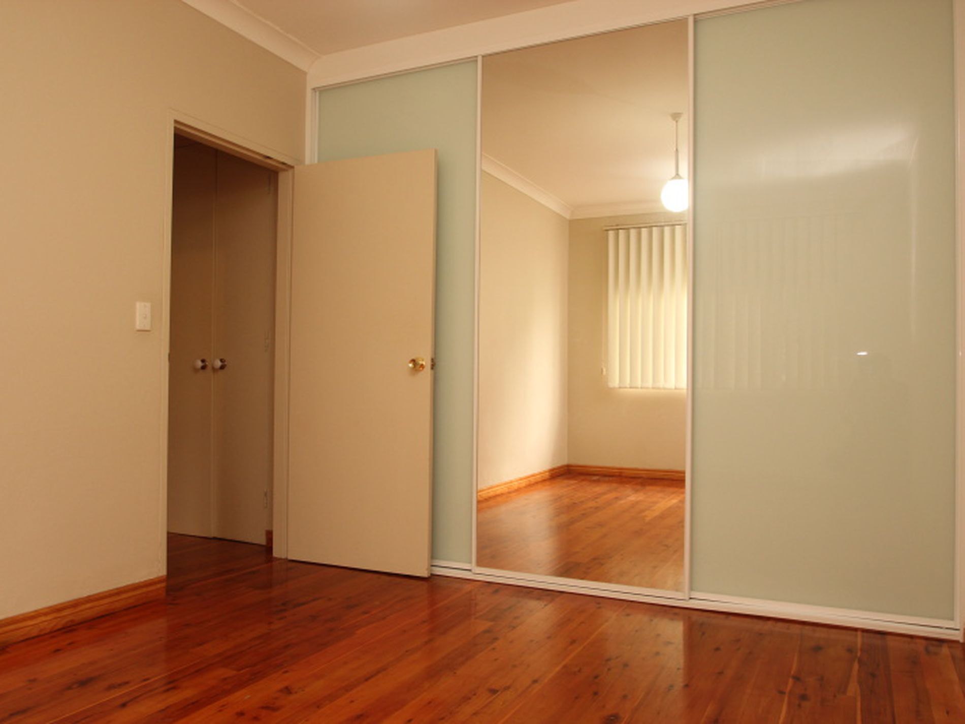 12 / 20-22 Carlton Parade, Carlton