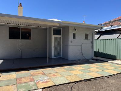 45 Selkirk Street, North Perth