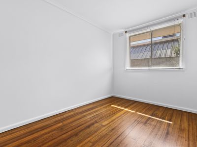 4 / 31 Larbert Road, Noble Park
