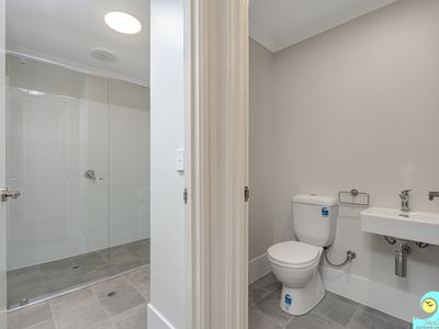 1 / 6 Merion Court, Yanchep