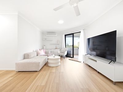 53 / 52 Newstead Terrace, Newstead