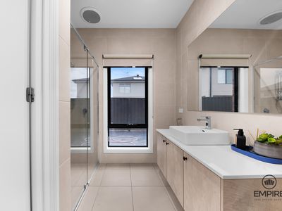 56 Carnelian Circuit, Clyde North