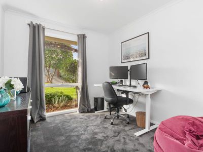 2 Oakbank Place, Somerville