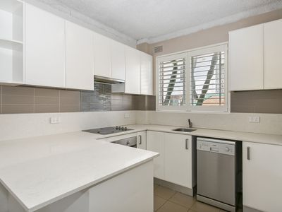 5/96 Crown Road, Queenscliff
