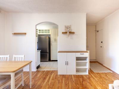 4 / 52 The Crescent, Dee Why