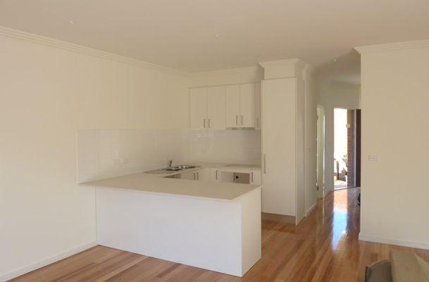 171 Melrose Drive, Tullamarine