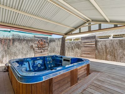 6 Waterway Pass, Bennett Springs