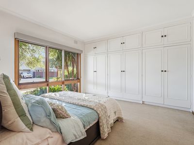 14 SEVES STREET, Altona