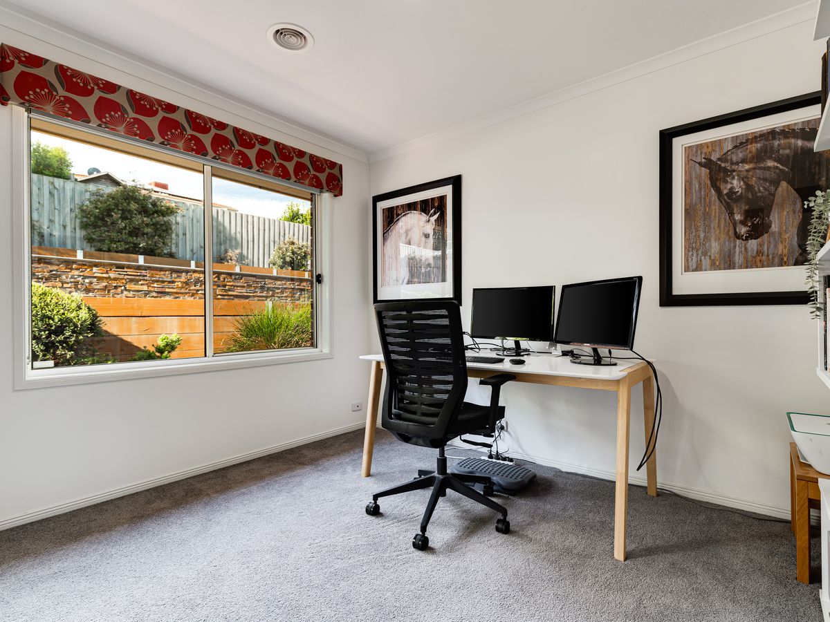 27 Fieldstone Boulevard, Beaconsfield