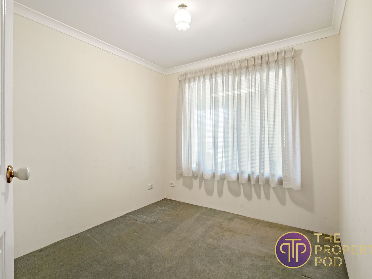 17 Adana Elbow, Kenwick