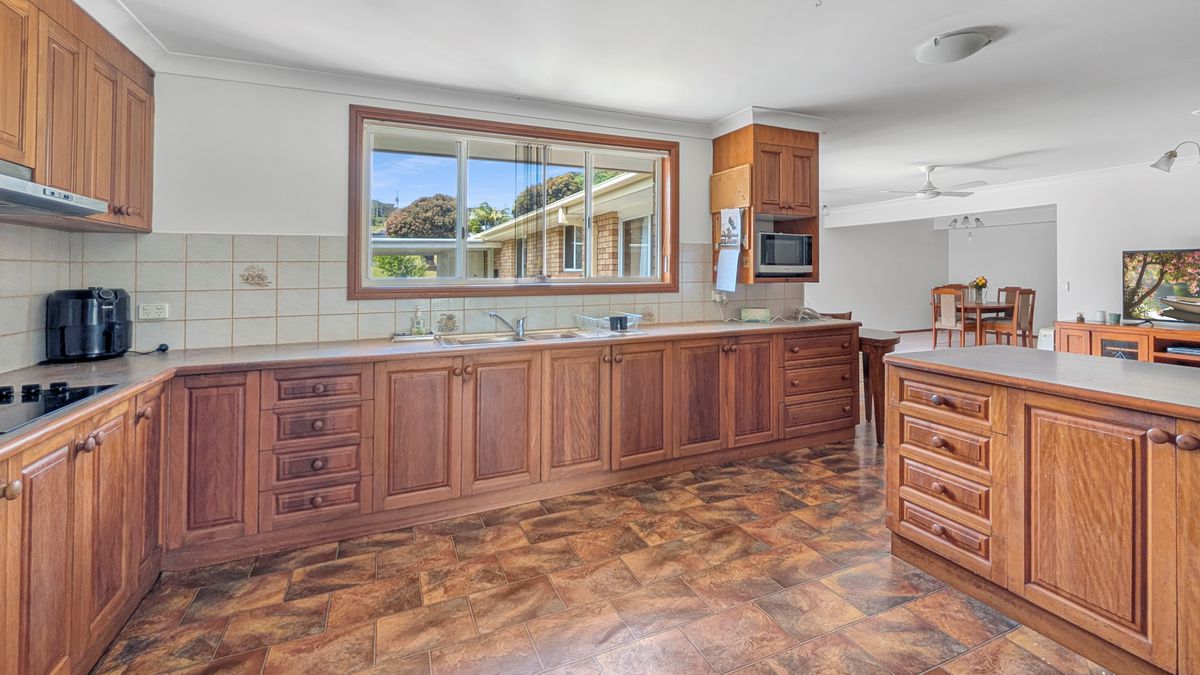 51 Tatiara Street, Dalmeny