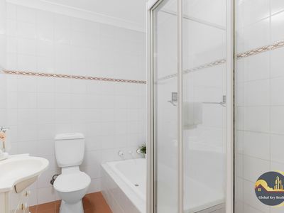 8 / 33-35 Sherbrook Road, Hornsby