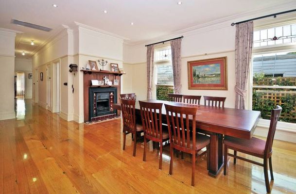 29 Clifton Grove, Coburg