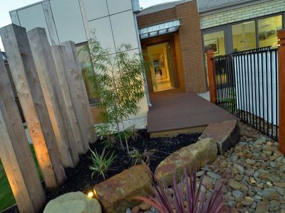 27 Paraffin Drive, Leopold