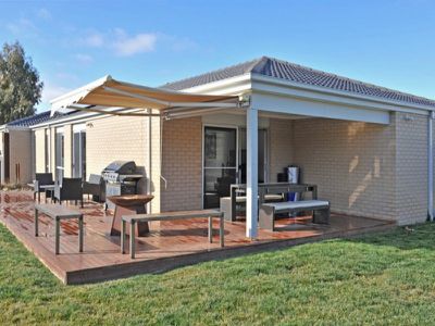 17 O'Neill Court, Epsom