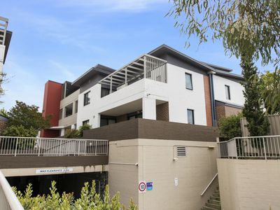 16 / 3A Stornaway Road, Queanbeyan