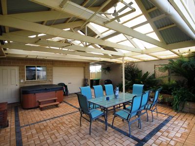 28 Collyndale Drive, Wangaratta