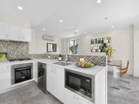 8 / 8 Priory Street, Indooroopilly