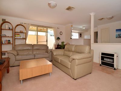 2 / 82 Bourke Street, Piccadilly