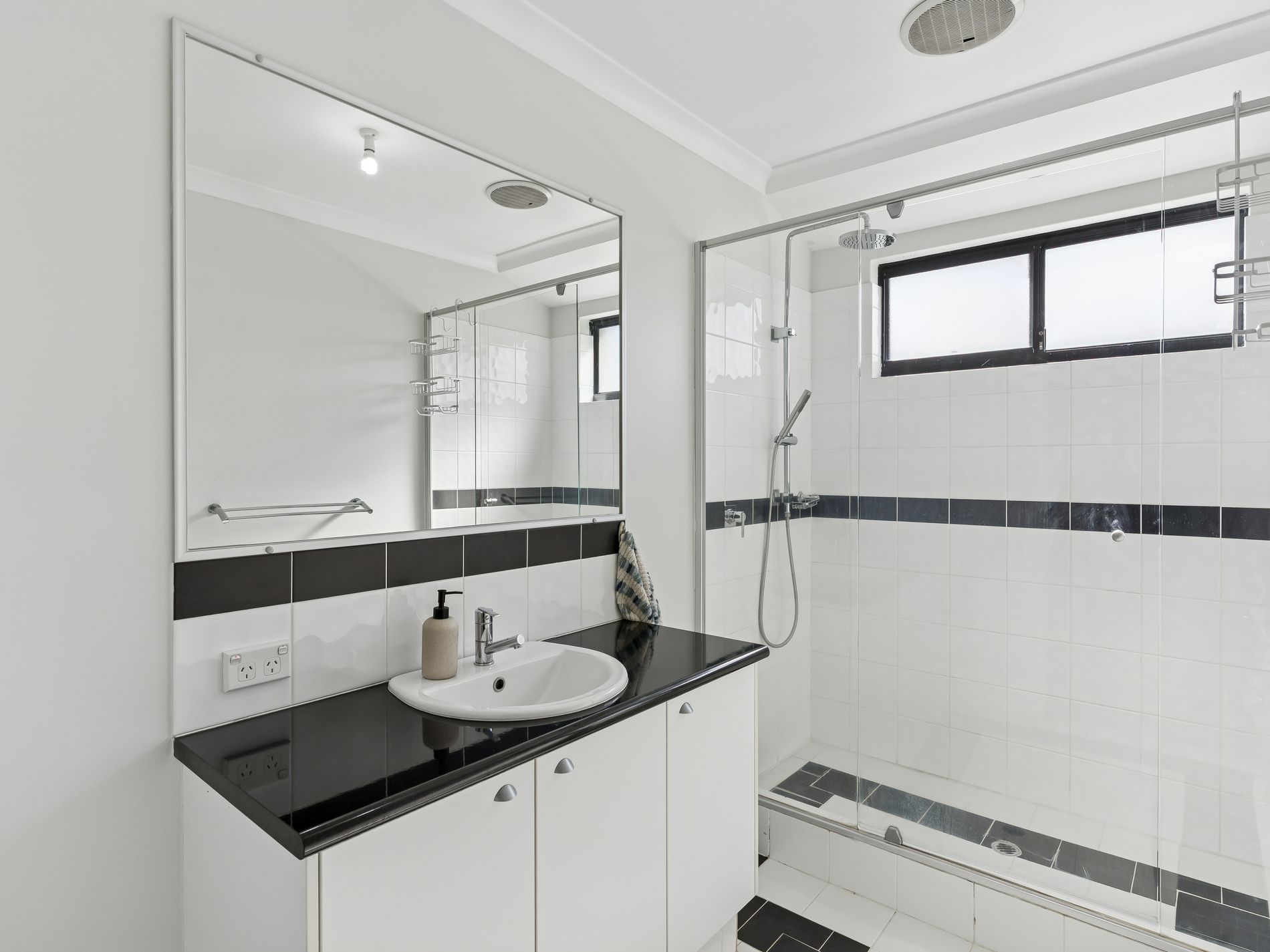 86A The Strand, Bedford