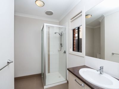 10 Sahara Way, Truganina
