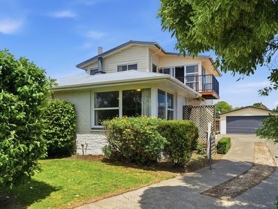 15 Wychwood Crescent, Bishopdale