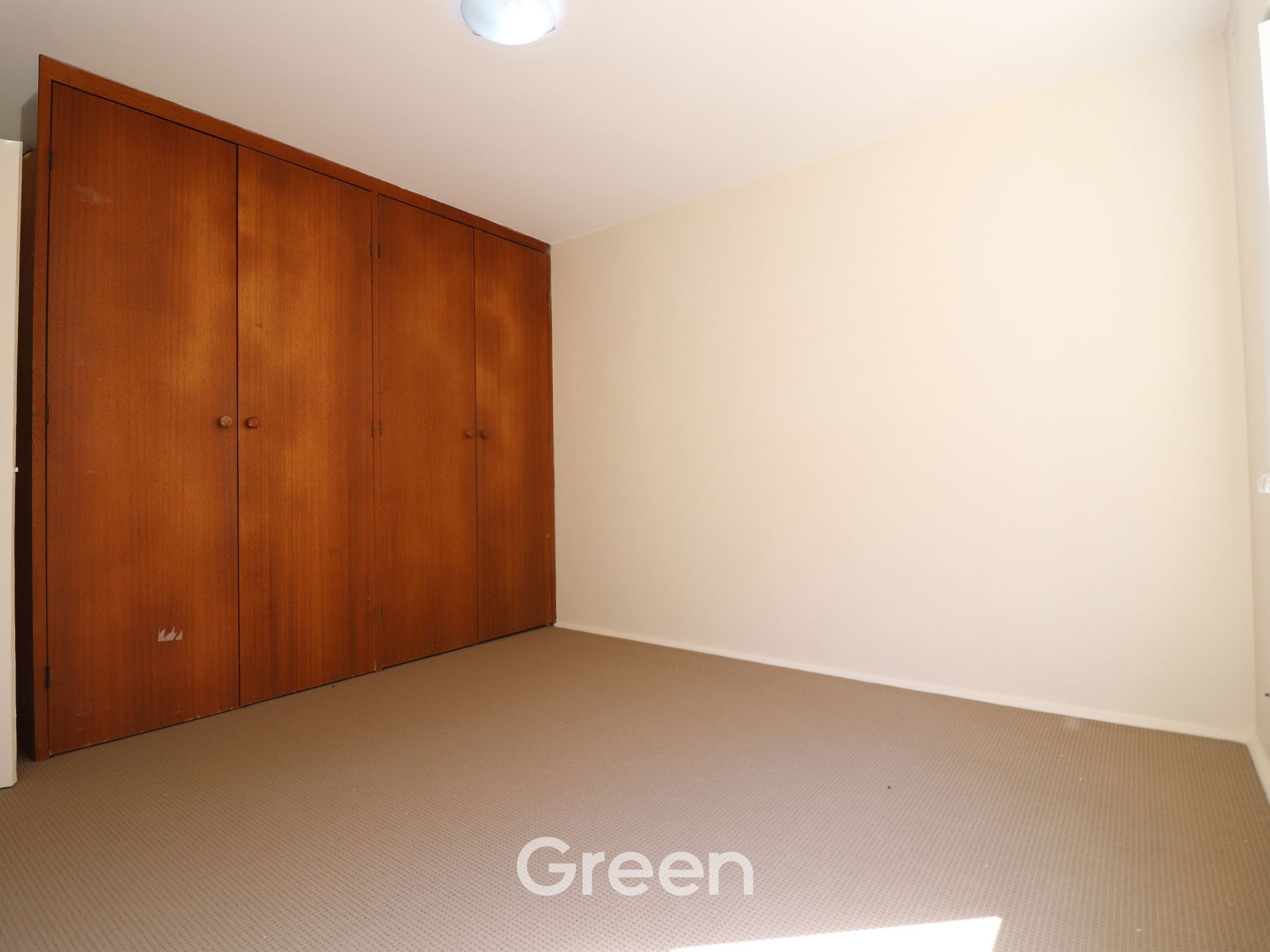 2 / 5 Curzon Street, Ryde