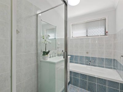 28 Wendron Street, Rochedale South