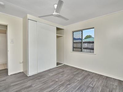 15 Quamby Close, White Rock