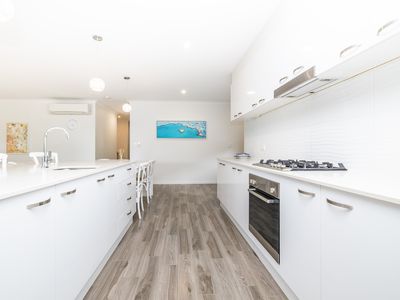 11 Discovery Drive, Flametree