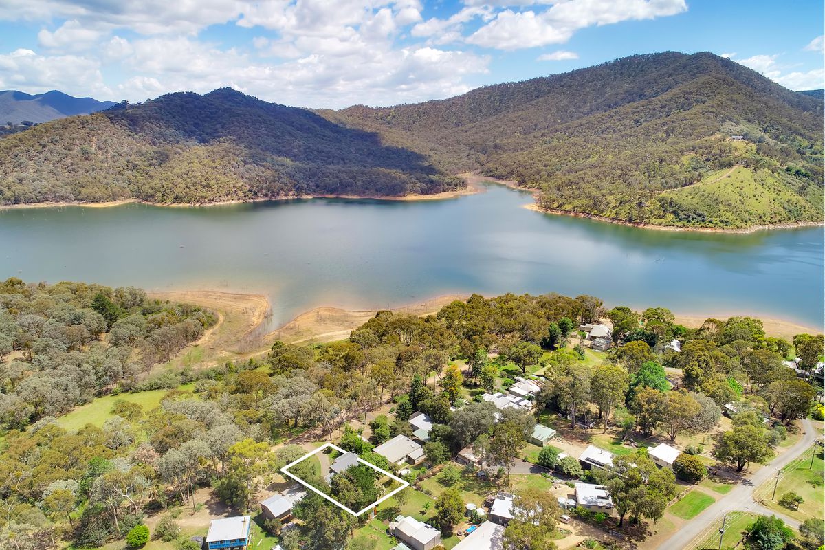 16 Barnetts Road, Howqua Inlet