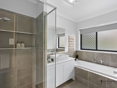 46-48 Townsvale Drive, Woodhill