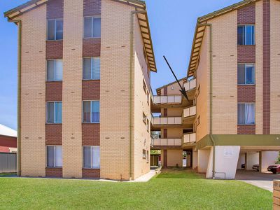 11 / 4 Croydon Road, Keswick