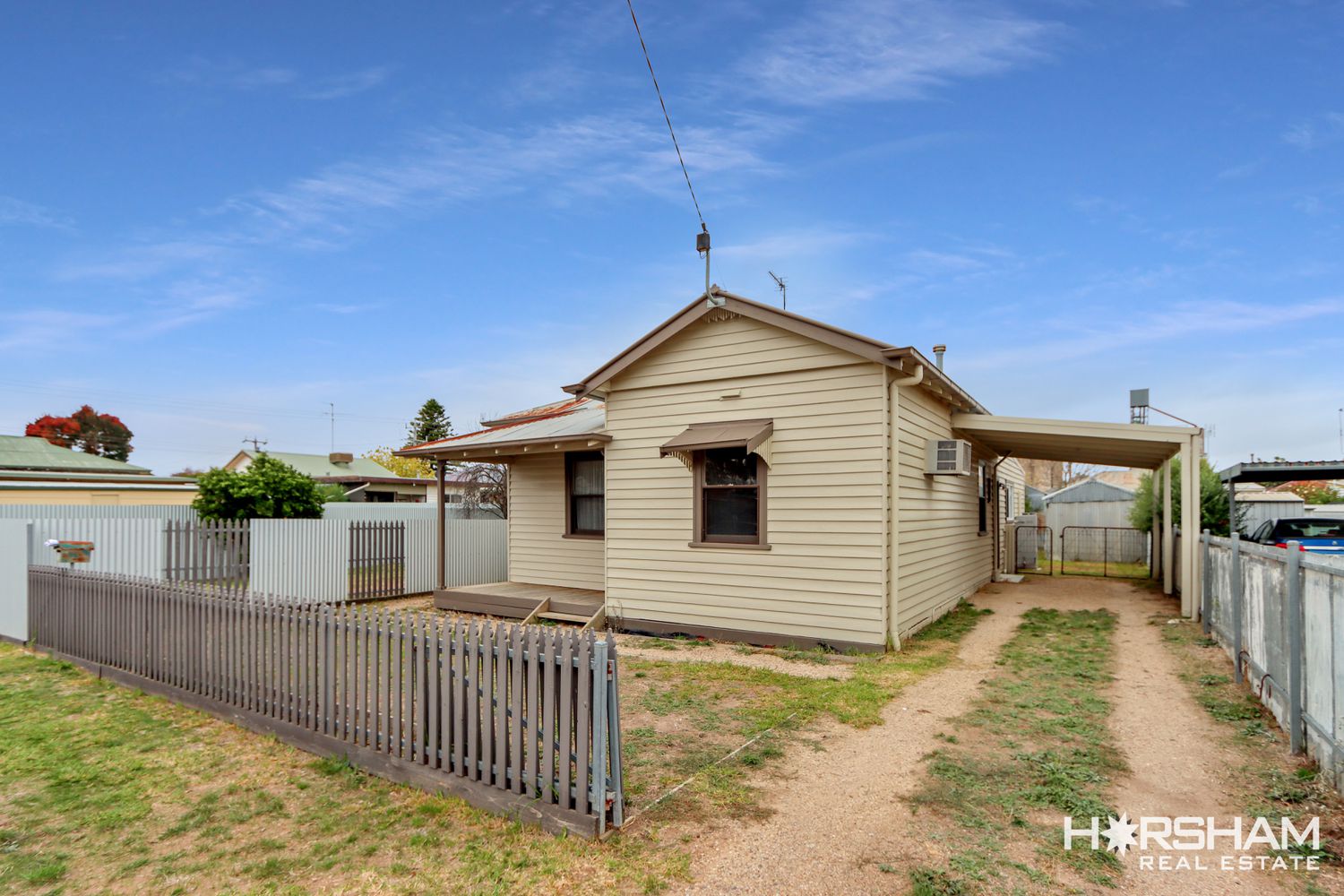 1 Don Street, Horsham