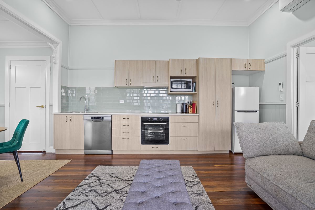 22 Cathcart Street, Girards Hill
