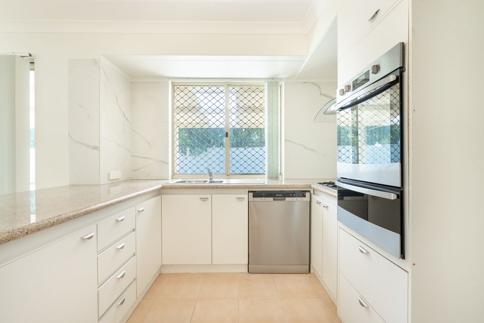 6 Coronata Drive, Warnbro